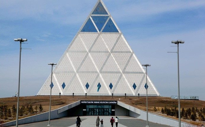 Астанадағы «Пирамиданың» директоры қамауға алынды