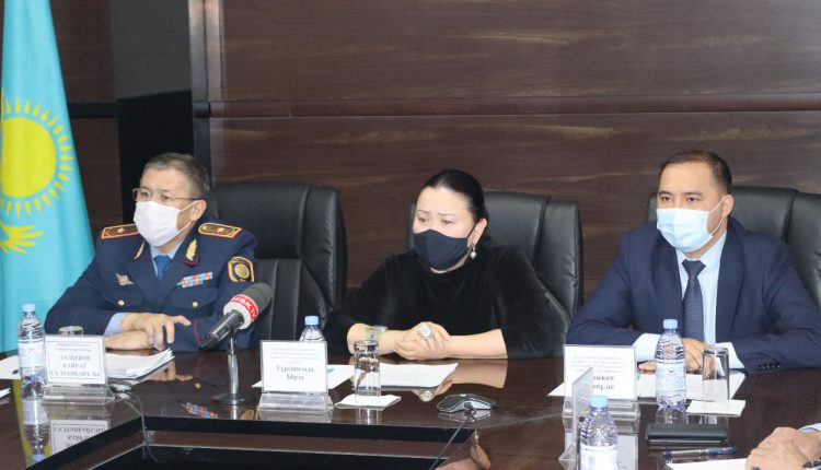 РЕСПУБЛИКАЛЫҚ ҮГІТ-НАСИХАТ ШТАБЫНЫҢ ТӨРАЙЫМЫ БҮГІНГІ БАСТЫ ТАЛАП — ҚОҒАМҒА АДАЛ ҚЫЗМЕТ ЕТУ