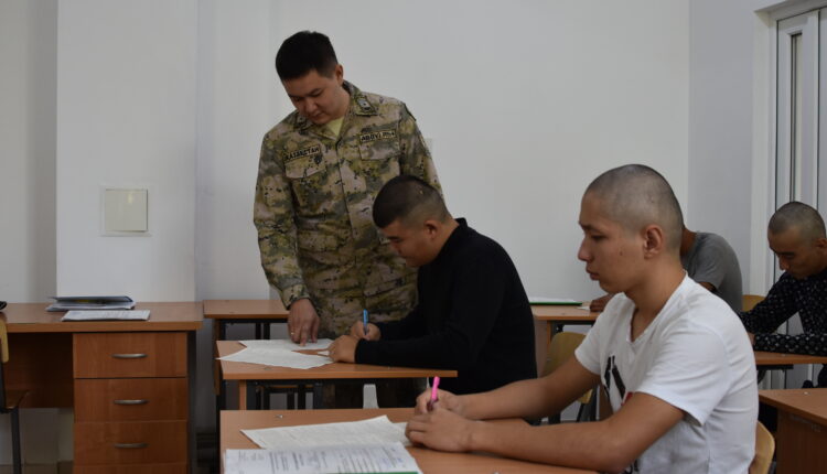 Шымкент: Күзгі әскерге шақыру науқаны жүріп жатыр