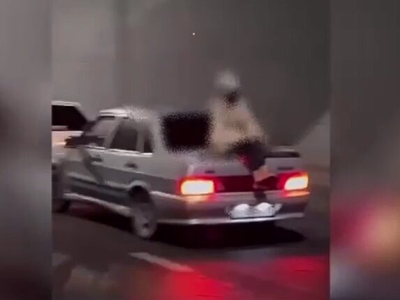 Видео түсіру үшін жол қозғалысы ережесін бұзған шымкенттік жастар жауапқа тартылды